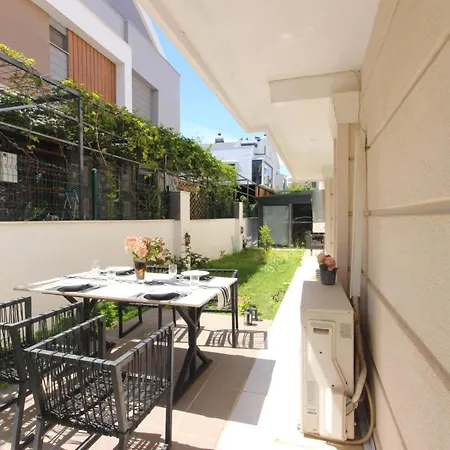 Metropolitan Art Apartment Antalya